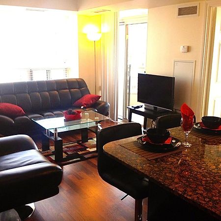 Royal Stays Furnished Apartments - Square One Mississauga Chambre photo