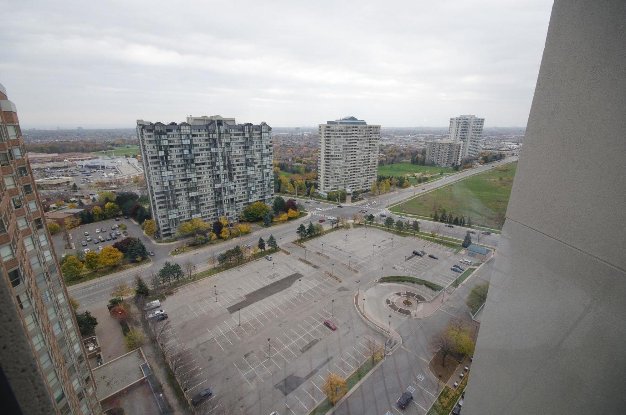 Royal Stays Furnished Apartments - Square One Mississauga Chambre photo