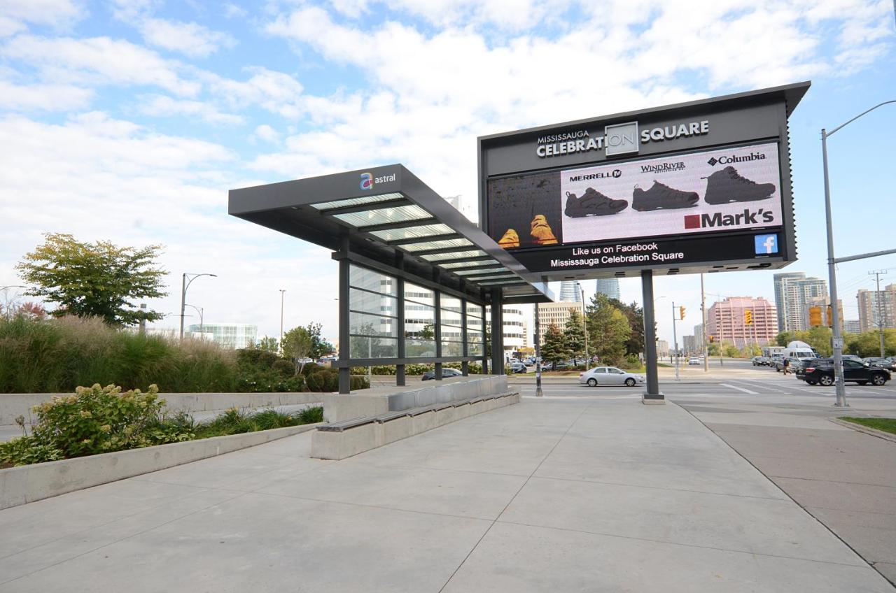 Royal Stays Furnished Apartments - Square One Mississauga Extérieur photo